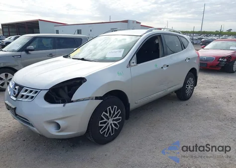 2015 Nissan Rogue Select S z USA, uszkodzony, nr VIN JN8AS5MV9FW256262